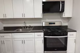 423 Avenue C, Bayonne, NJ 07002 - Photo 5