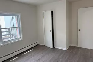 423 Avenue C, Bayonne, NJ 07002 - Photo 7