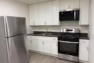 423 Avenue C, Bayonne, NJ 07002 - Photo 3