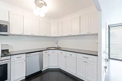 270 Luis M Marin Blvd #8 -E, Jersey City, NJ 07302 - Photo 9