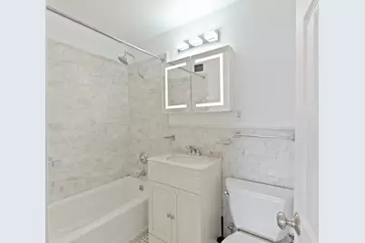 270 Luis M Marin Blvd #8 -E, Jersey City, NJ 07302 - Photo 17