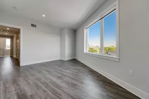 658 Grand St, Jersey City, NJ 07304 - Photo 7