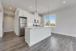 658 Grand St, Jersey City, NJ 07304 - Photo 1