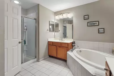 197 Blue Heron Dr #197, Secaucus, NJ 07094 - Photo 13