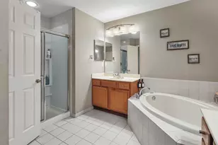 197 Blue Heron Dr, Secaucus, NJ 07094 - Photo 13