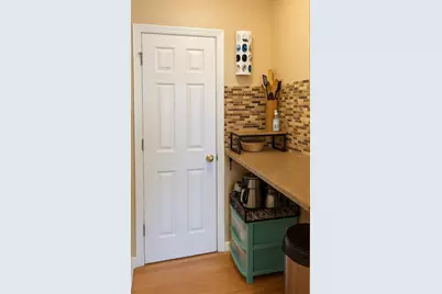197 Blue Heron Dr #197, Secaucus, NJ 07094 - Photo 7
