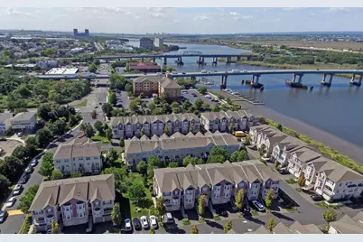197 Blue Heron Dr #197, Secaucus, NJ 07094 - Photo 31