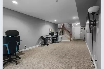 197 Blue Heron Dr #197, Secaucus, NJ 07094 - Photo 19