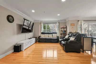 197 Blue Heron Dr #197, Secaucus, NJ 07094 - Photo 1