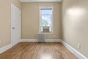 145 Delaware Ave, Jersey City, NJ 07306 - Photo 9