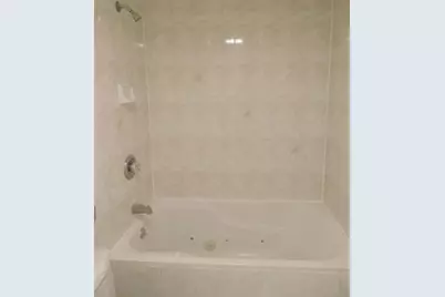 524-526 4th St #13, Union City, NJ 07087 - Photo 9