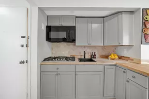 9052 New York Ave, North Bergen, NJ 07047 - Photo 7