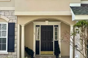 64 Mallard Pl, Secaucus, NJ 07094 - Photo 3