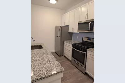 687 Ocean Ave #405, Jersey City, NJ 07305 - Photo 1