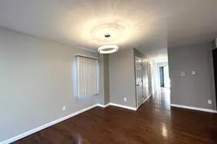 25 Wallis Ave, Jersey City, NJ 07306 - Photo 5