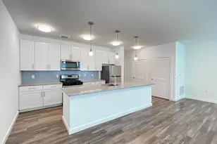 4 Orient Ave, Jersey City, NJ 07305 - Photo 5