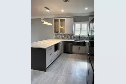 29 Wallis Ave #2, Jersey City, NJ 07306 - Photo 5