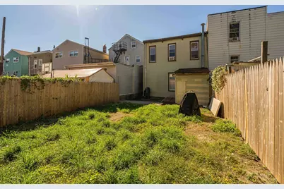 418 7th St, Union City, NJ 07087 - Photo 27