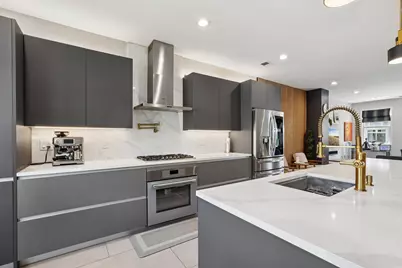 282 Roslyn Ct #282, West New York, NJ 07093 - Photo 17