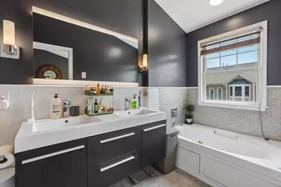 282 Roslyn Ct #282, West New York, NJ 07093 - Photo 25