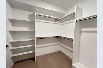 141 Christopher Columbus Dr #2, Jersey City, NJ 07302 - Photo 9