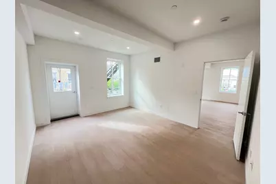141 Christopher Columbus Dr #2, Jersey City, NJ 07302 - Photo 7