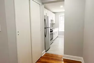 154 Bowers St, Jersey City, NJ 07307 - Photo 7