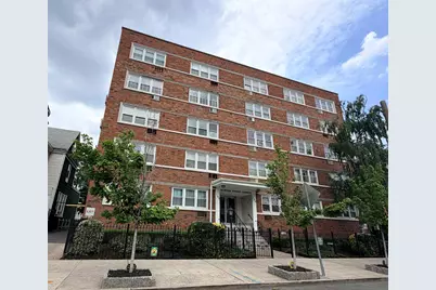 154 Bowers St #2D, Jersey City, NJ 07307 - Photo 1