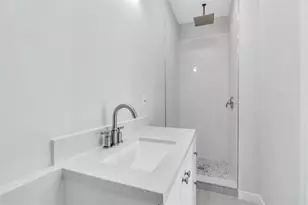409 6th St, Union City, NJ 07087 - Photo 13