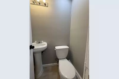 9066 Palisade Plaza, Cliffside Park, NJ 07010 - Photo 5