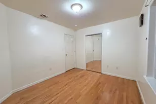 27 Jewett Ave, Jersey City, NJ 07304 - Photo 13