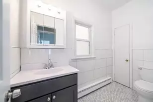 49 Livingston Ave, Lyndhurst Township, NJ 07071 - Photo 7