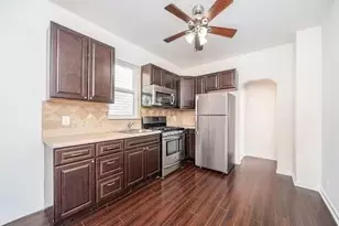 49 Livingston Ave, Lyndhurst Township, NJ 07071 - Photo 5