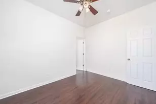 49 Livingston Ave, Lyndhurst Township, NJ 07071 - Photo 15