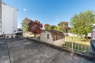 49 Livingston Ave, Lyndhurst Township, NJ 07071 - Photo 21