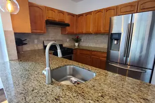 10 Mechanic St, Bayonne, NJ 07002 - Photo 3