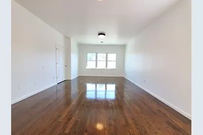 10 Mechanic St #2, Bayonne, NJ 07002 - Photo 1