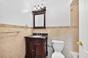 43 Manhattan Ave, Jersey City, NJ 07307 - Photo 19