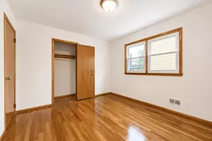 336 Ave E, Bayonne, NJ 07002 - Photo 9