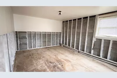 9104 3rd Ave, North Bergen, NJ 07047 - Photo 13