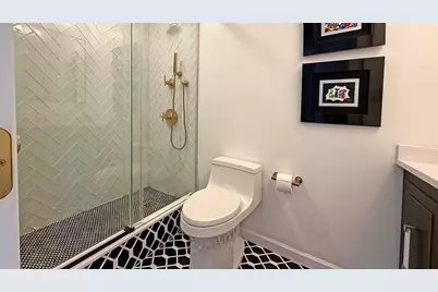 380 Mountain Rd #1714, Union City, NJ 07087 - Photo 11