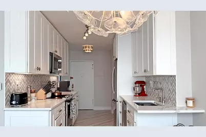 380 Mountain Rd #1714, Union City, NJ 07087 - Photo 11