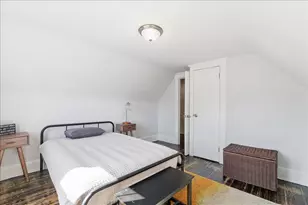 140 Pearsall Ave, Jersey City, NJ 07305 - Photo 29