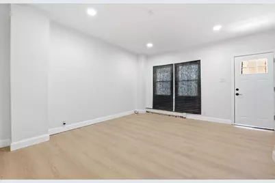 139 West 51st St, Bayonne, NJ 07002 - Photo 15
