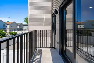 99 Van Horne St, Jersey City, NJ 07304 - Photo 23