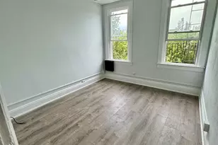 359 Ave E, Bayonne, NJ 07002 - Photo 9