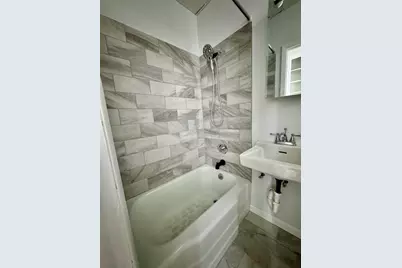 359 Avenue E #4, Bayonne, NJ 07002 - Photo 7
