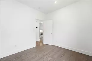 290 Griffith St, Jersey City, NJ 07307 - Photo 19