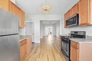 198 Bowers St, Jersey City, NJ 07307 - Photo 9