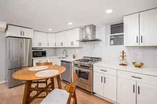 70 Bowers St, Jersey City, NJ 07307 - Photo 9